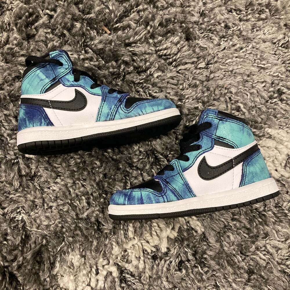 Nike Air Jordan 1 Retro High OG "Tie-Dye"